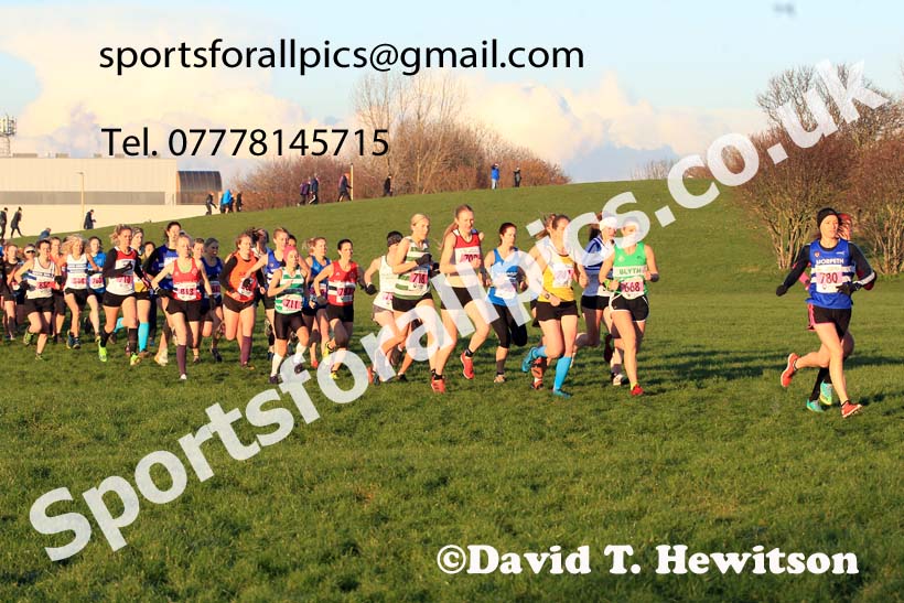 Senior womens 2022 North Eastern Cross Country Champs., Temple Park, South Shields.  Photo: David T. Hewitson/Sports for All Pics